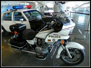 Teknologi Samle Opsætning Kawasaki KZ1000 Police – model history – "Sculpt Moto"